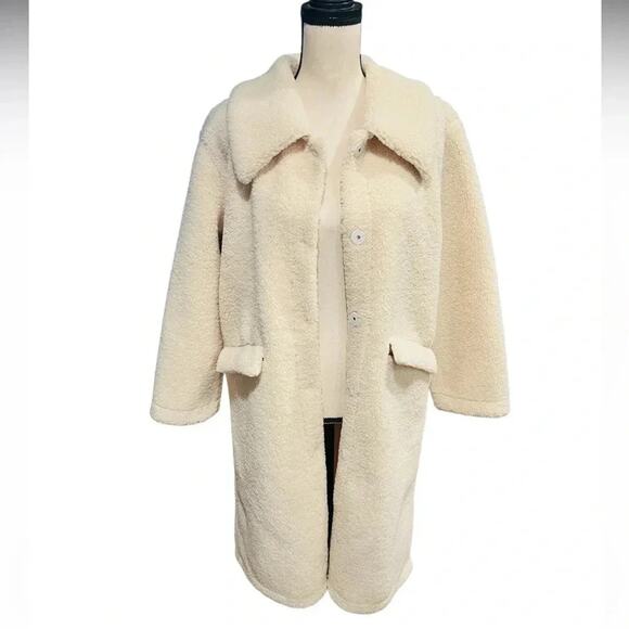 Marigold Shadows Faux Sherpa Teddy Coat Ivory/Off white Size Medium NWT - Picture 2 of 7